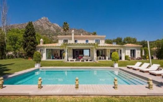 Villa Marbella Hill Club , Marbella