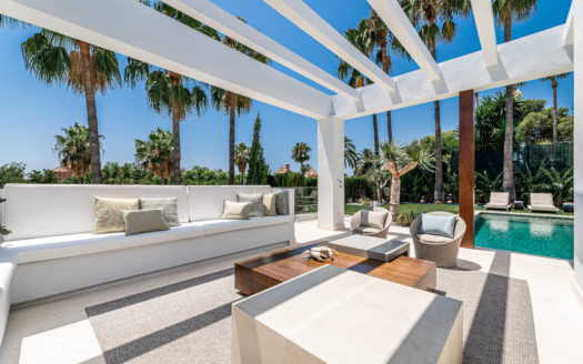 Outstanding villa in Sierra Blanca