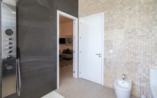 Rio Verde Alto with amazing sea views