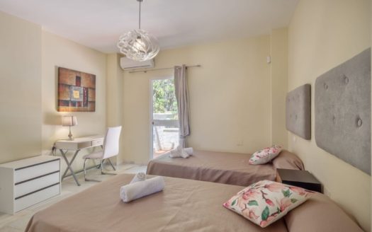 Great Villa in Las Chapas