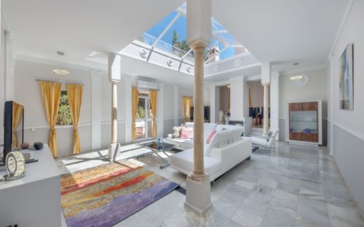 Great Villa in Las Chapas