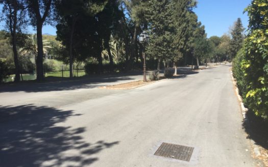 Investment Opportunity – Plot in El Paraíso Golf