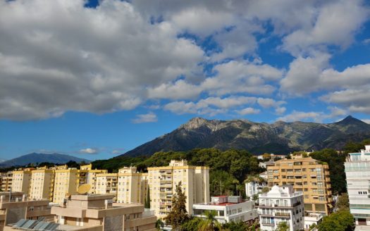 Incredible Penthouse with open panoramic views in the centre of Marbella