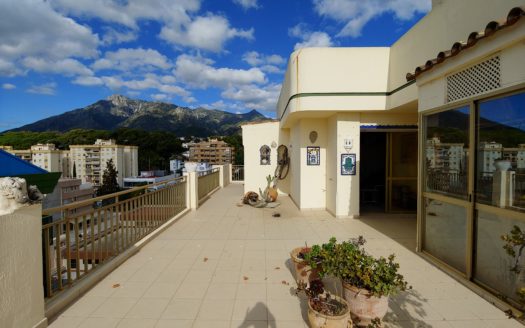 Incredible Penthouse with open panoramic views in the centre of Marbella