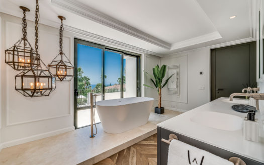 Sea & Mountain views Villa in Sierra Blanca