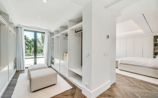 Sea & Mountain views Villa in Sierra Blanca