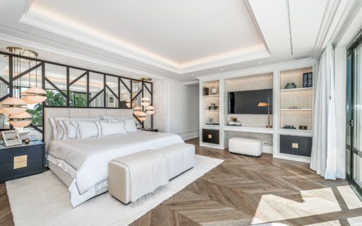 Sea & Mountain views Villa in Sierra Blanca