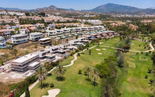 BOUTIQUE OF 10 INDIVIDUAL VILLAS ABOVE THE GREENS OF EL CAMPANARIO GOLF COURSE
