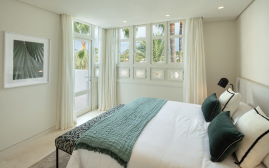 DUPLEX IN PUENTE ROMANO