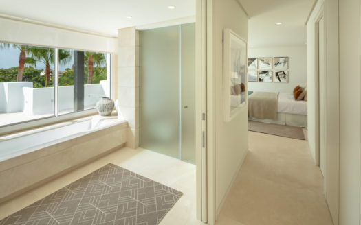 DUPLEX IN PUENTE ROMANO