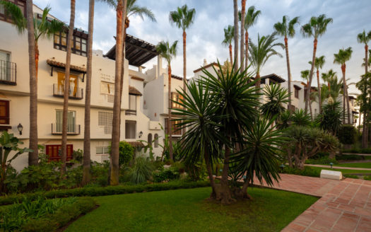 DUPLEX IN PUENTE ROMANO