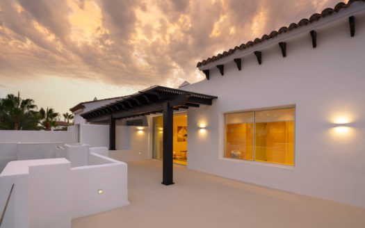 DUPLEX IN PUENTE ROMANO