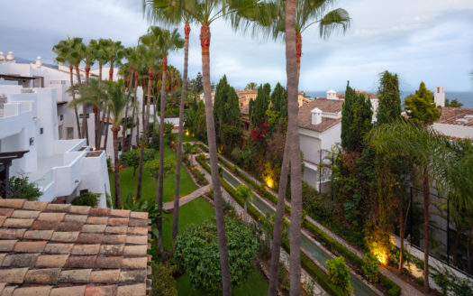 DUPLEX IN PUENTE ROMANO