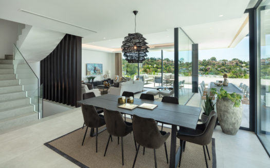 BOUTIQUE OF 10 INDIVIDUAL VILLAS ABOVE THE GREENS OF EL CAMPANARIO GOLF COURSE